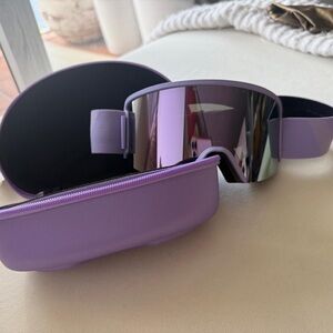 Blenders Lunar Snow Goggles with Case